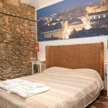 Carruggiu Casavacanze Caltagirone Eksteriør bilde