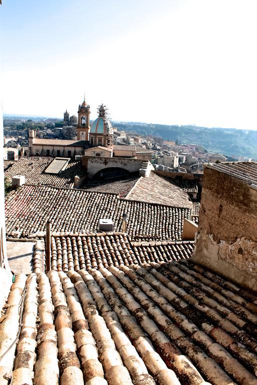 Carruggiu Casavacanze Caltagirone Rom bilde